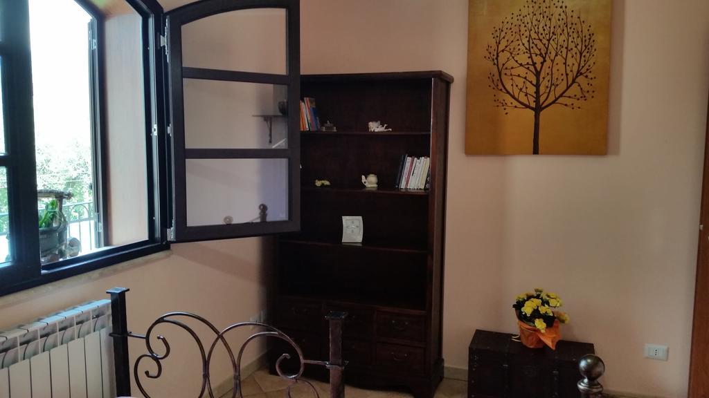 Casa Vacanze A Rava Francavilla di Sicilia Phòng bức ảnh