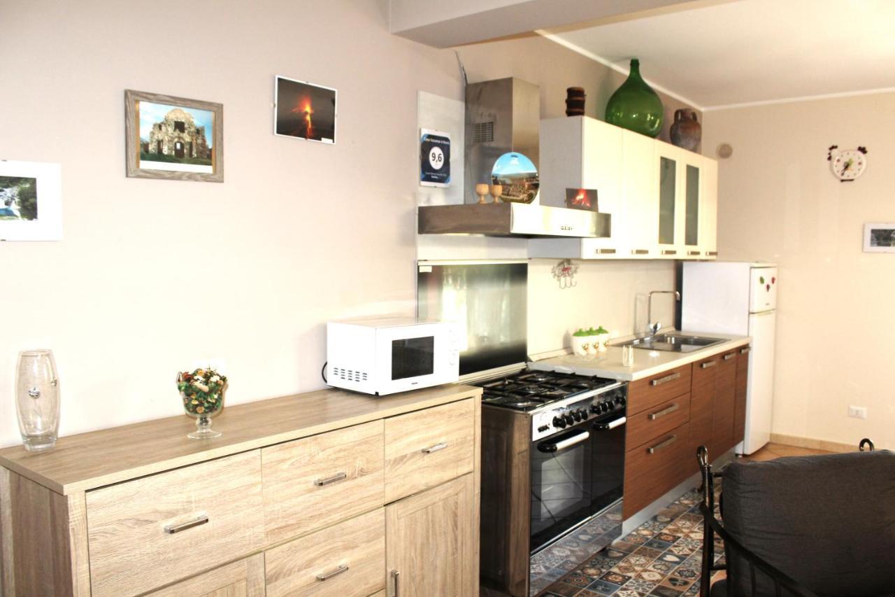 Casa Vacanze A Rava Francavilla di Sicilia Ngoại thất bức ảnh