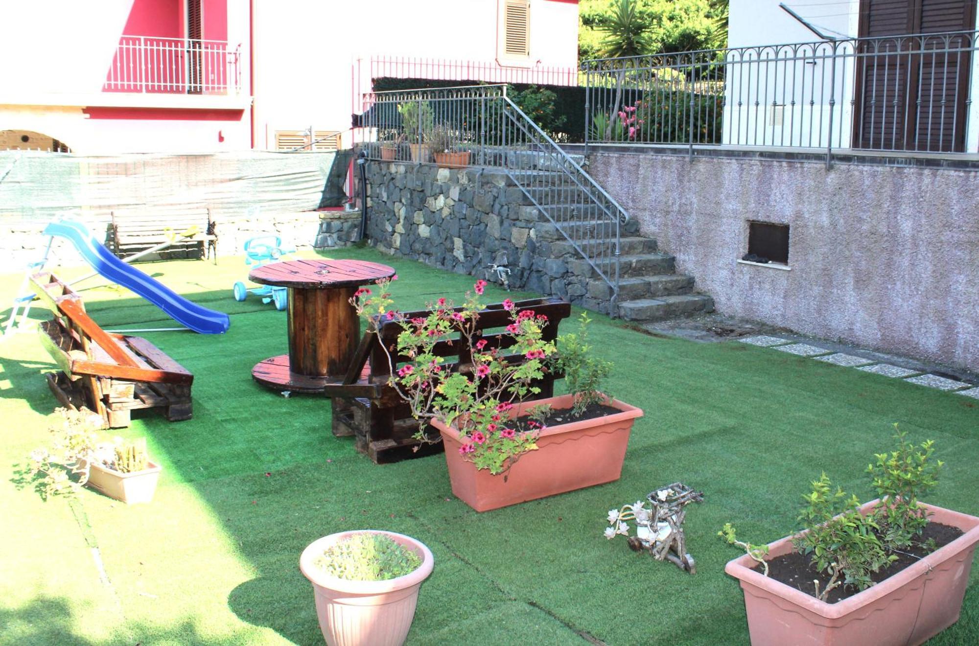Casa Vacanze A Rava Francavilla di Sicilia Ngoại thất bức ảnh