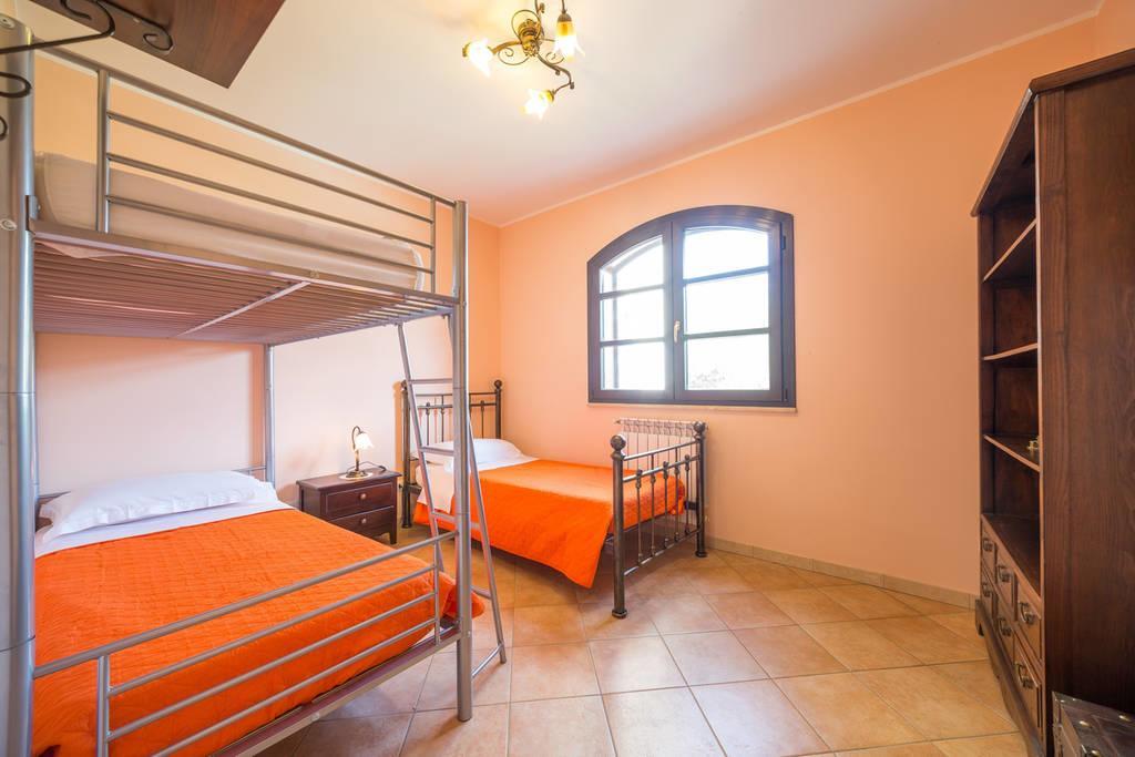 Casa Vacanze A Rava Francavilla di Sicilia Ngoại thất bức ảnh